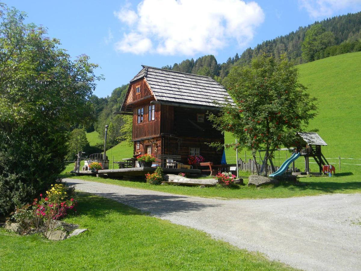 Huettenferien Koeberlhof Sankt Georgen ob Murau Exterior photo